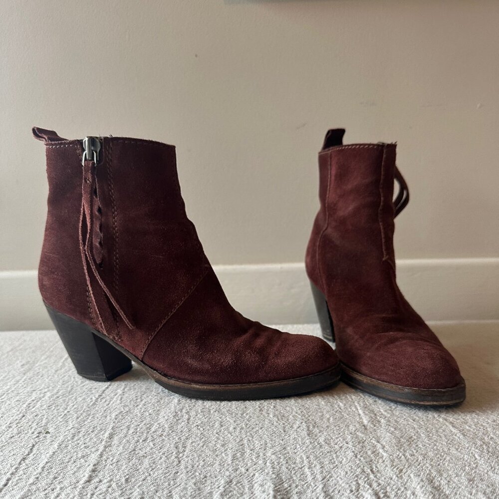 Acne Studios Pistol Boots (39)